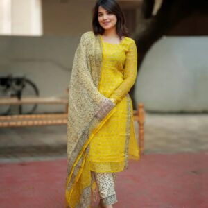 Kurta
  Pant &
  Dupatta Set - Kurti
  Pant
  Dupatta