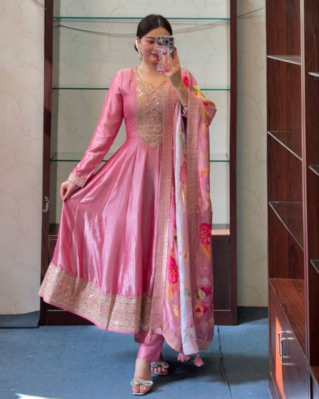 Anarkali Set - Anarkali Kurta 
  Pant
  Dupatta