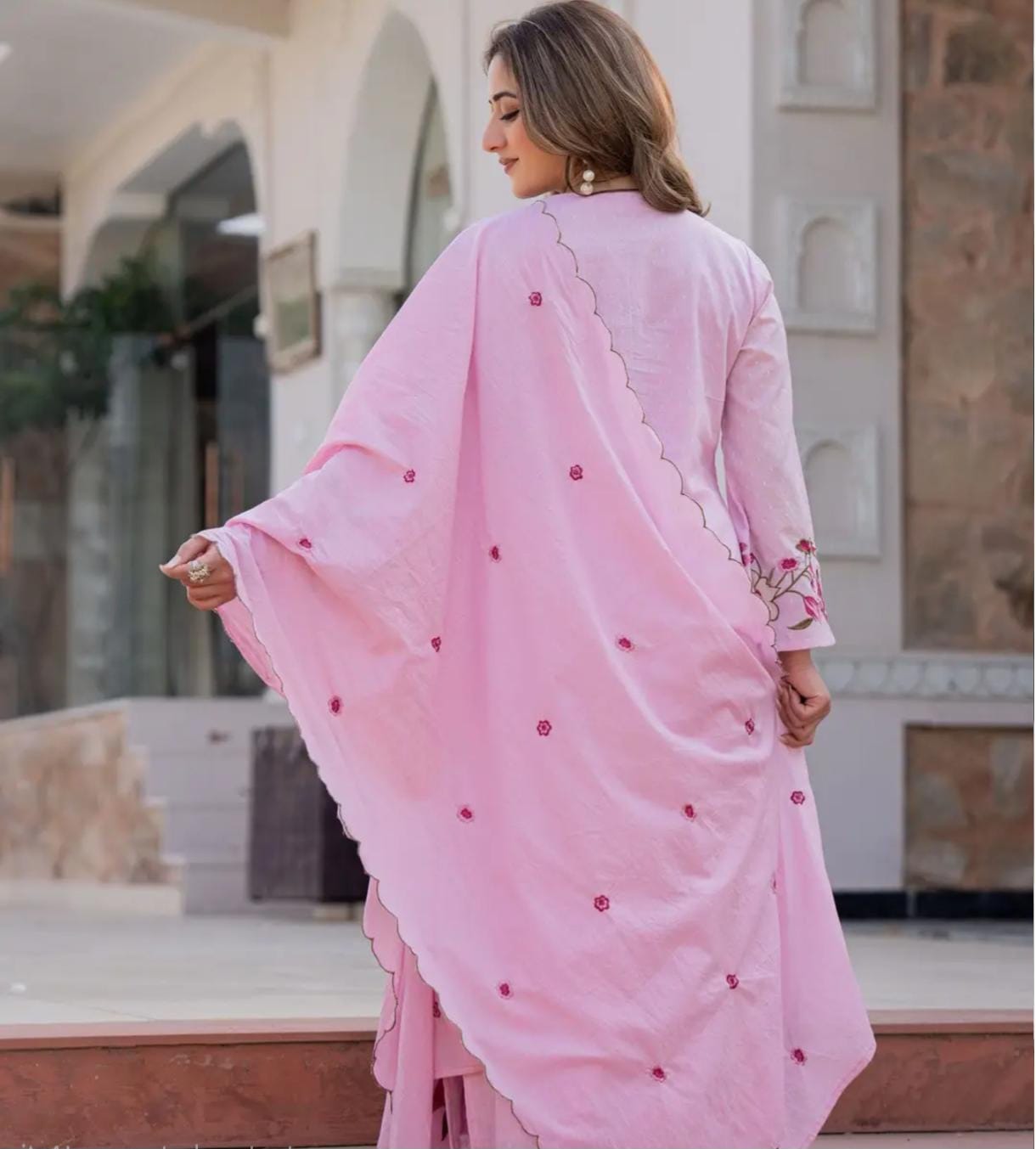 Kurta
  Pant &
  Dupatta Set - Kurti
  Pant
  Dupatta